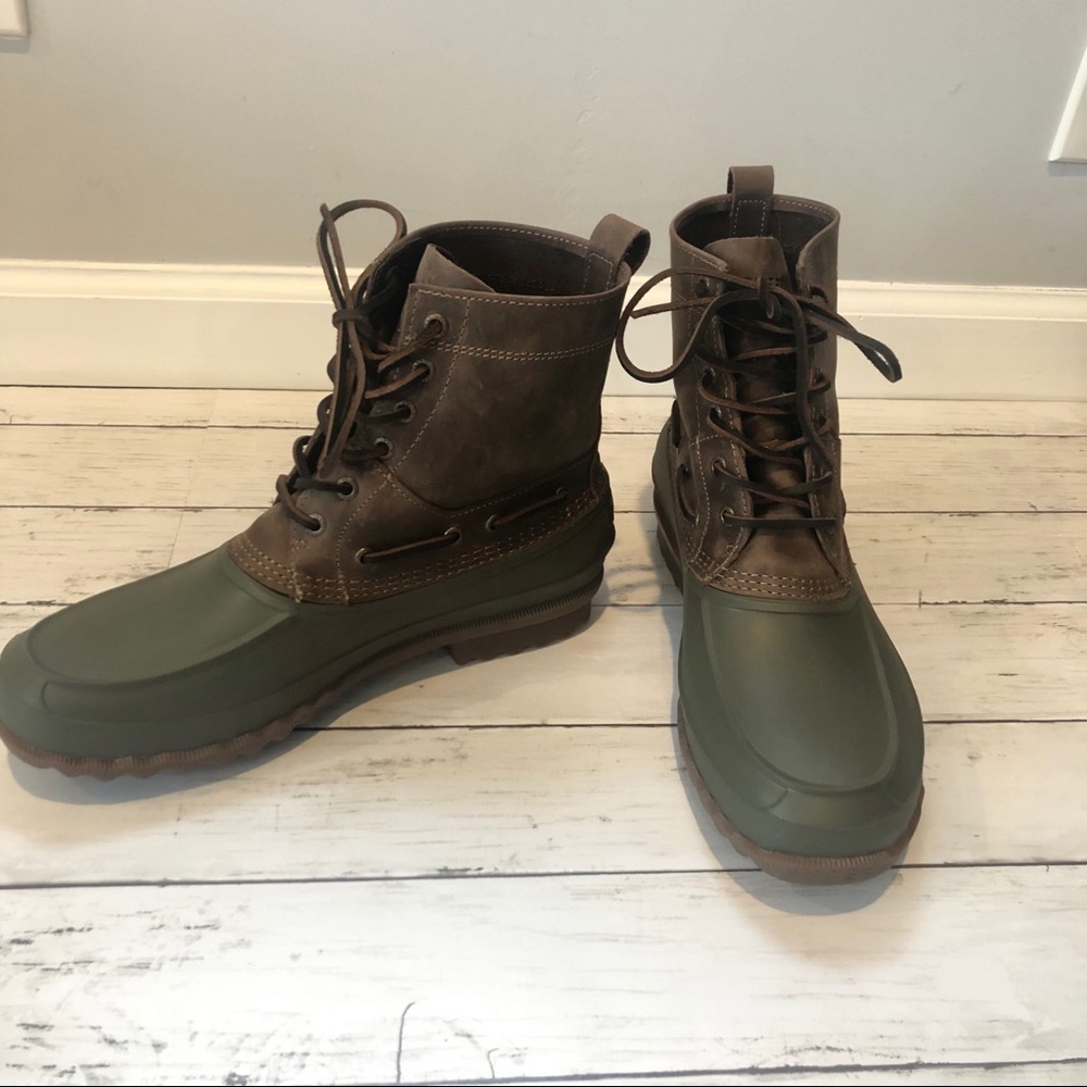 Men’s Sperry duck boot